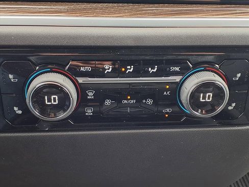 New 2026 Chevrolet Silverado 1500 LT w/ Leather Package image 16