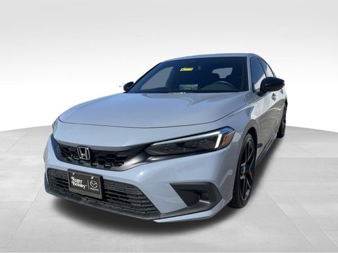 Used 2024 Honda Civic Sport image 1