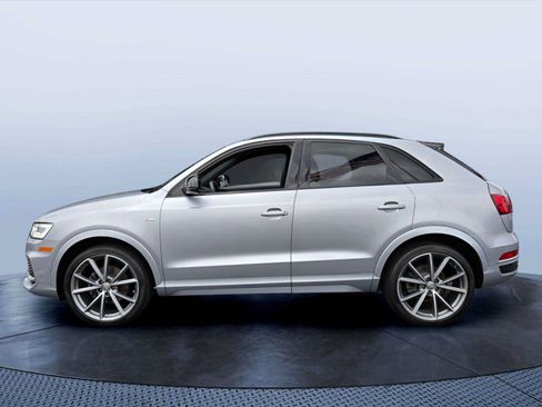 Used 2018 Audi Q3 2.0T Premium Plus w/ S Line Competition Package FWD image 3