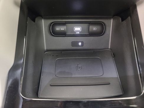 Used 2022 Kia Telluride EX w/ EX Premium Package image 39