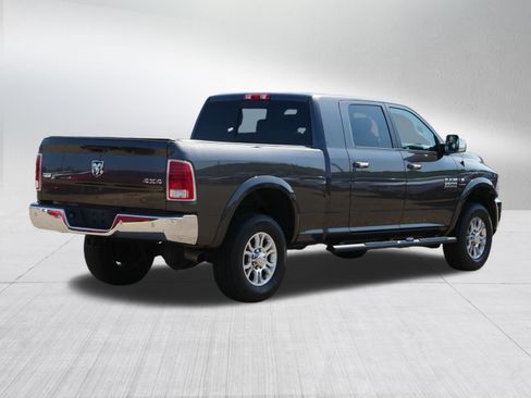 Used 2016 RAM 3500 Laramie AWD/4WD image 7
