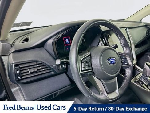 Used 2023 Subaru Outback Premium AWD/4WD image 14