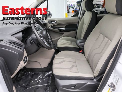 Used 2017 Ford Transit Connect XLT image 14