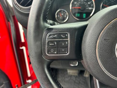 Used 2015 Jeep Wrangler Sport w/ Quick Order Package 24S AWD/4WD image 19