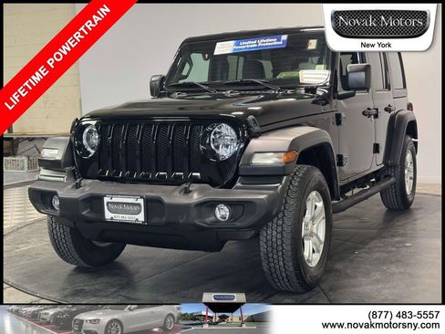 Used 2022 Jeep Wrangler Unlimited Sport image 4