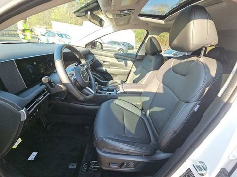 Used 2025 Hyundai Tucson SEL FWD image 5