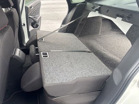 Used 2019 Volkswagen Jetta GLI image 16