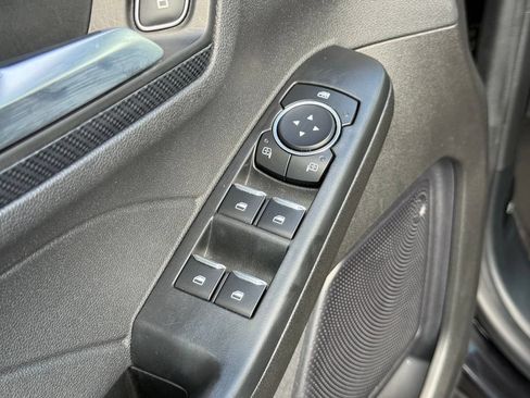 Used 2024 Ford Escape ST-Line AWD/4WD image 10