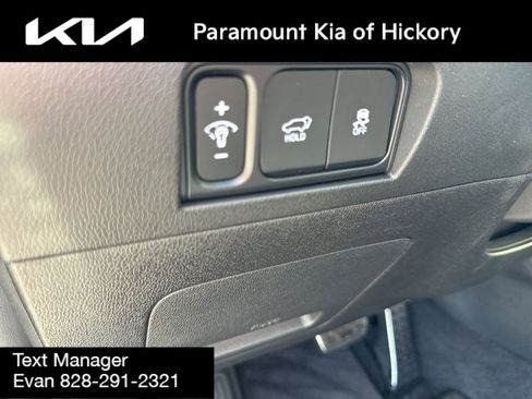 Used 2025 Kia Sorento SX Prestige image 23