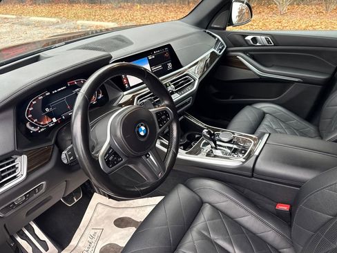 Used 2023 BMW X5 M50i image 12