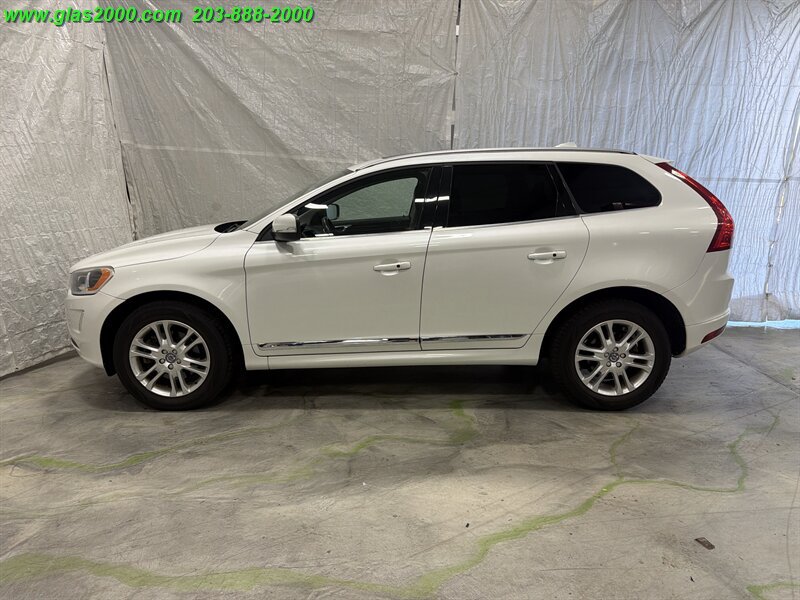 Used 2016 Volvo XC60 T5 Premier AWD/4WD image 13