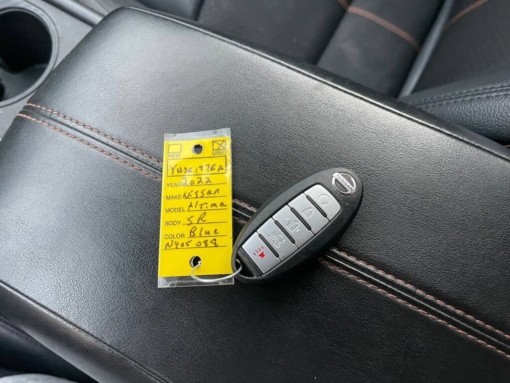 Used 2022 Nissan Altima 2.5 SR FWD image 4