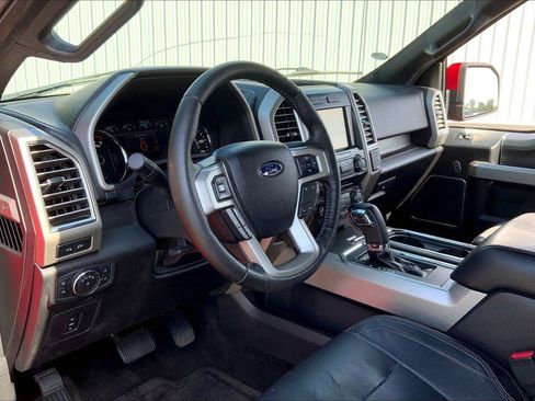 Used 2015 Ford F150 Lariat AWD/4WD image 12