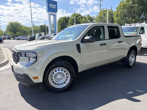 Used 2025 Ford Maverick XL FWD image 5
