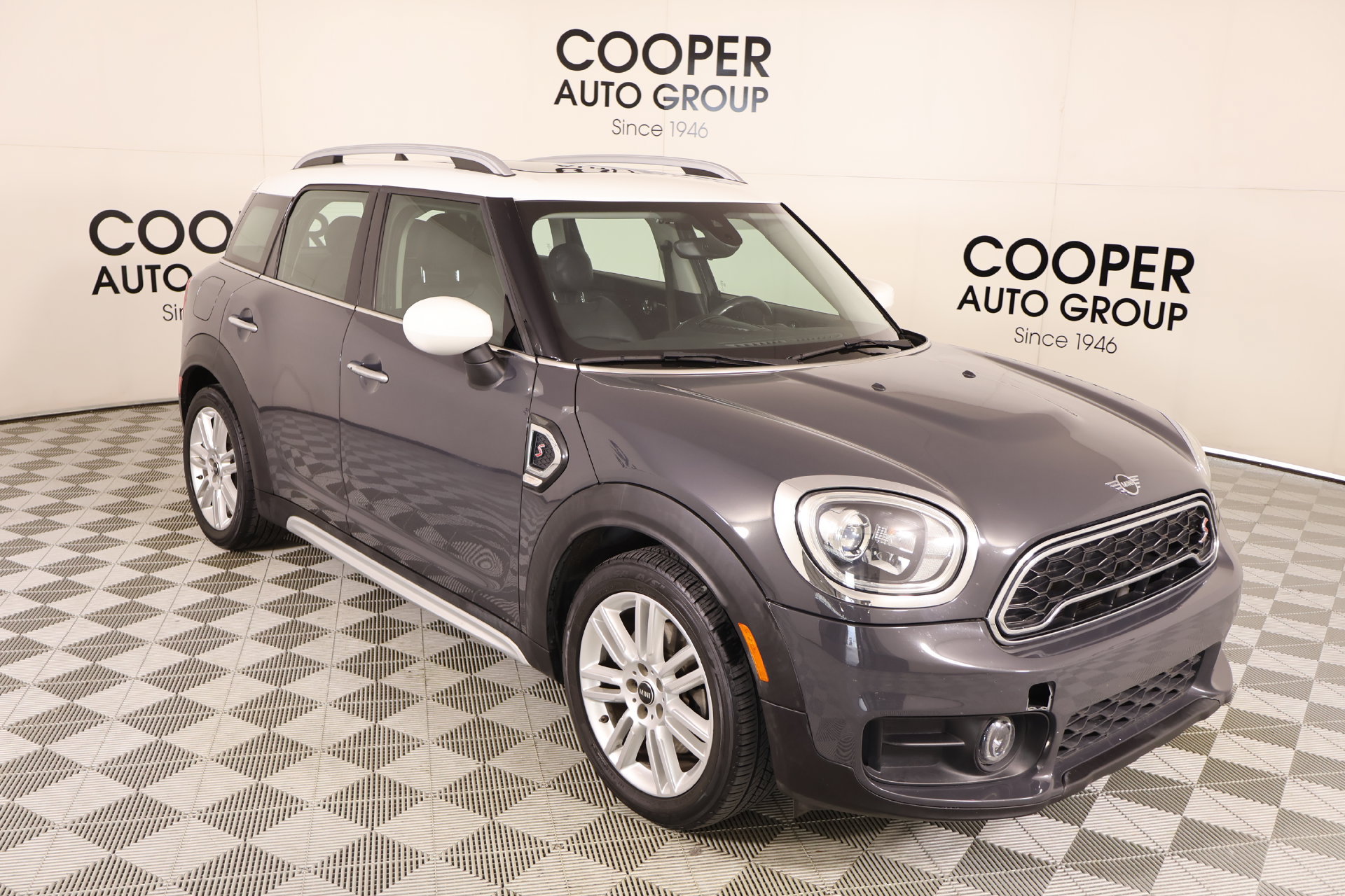Used 2020 MINI Cooper Countryman S FWD image 1