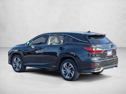 Used 2018 Lexus RX 450hL Luxury image 8