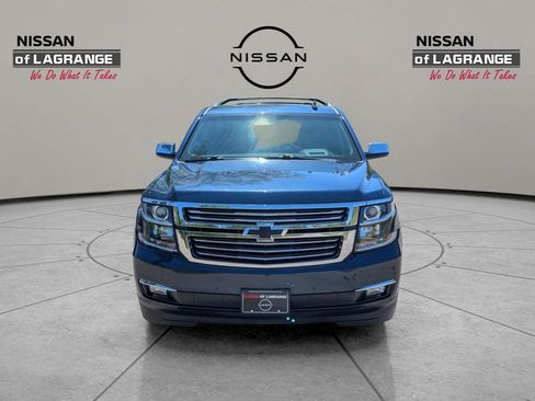 Used 2019 Chevrolet Tahoe Premier AWD/4WD image 2