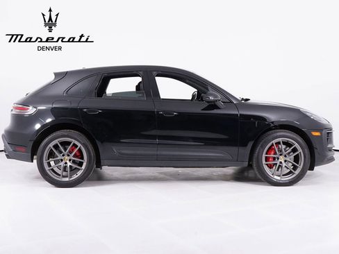 Used 2023 Porsche Macan S AWD/4WD image 9