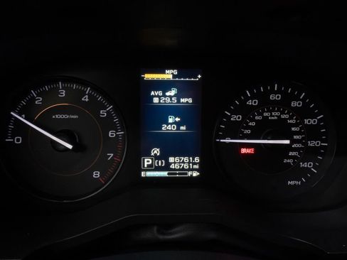 Used 2022 Subaru Crosstrek 2.0i AWD/4WD image 14