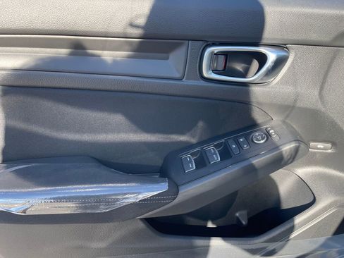 Certified 2025 Honda Civic Sport image 7