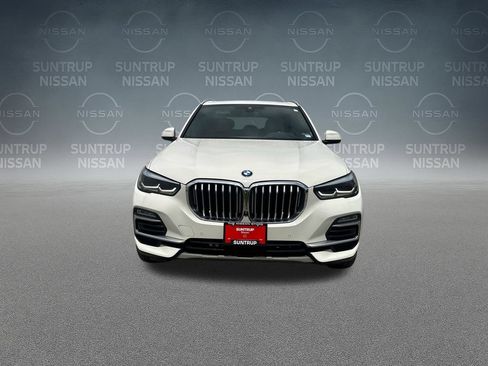 Used 2021 BMW X5 xDrive40i w/ Premium Package AWD/4WD image 43