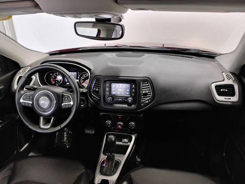 Used 2018 Jeep Compass Latitude image 82