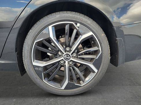 New 2026 Nissan Altima 2.5 SR FWD image 15