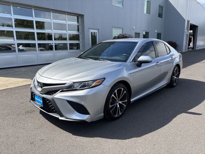 Used 2018 Toyota Camry SE