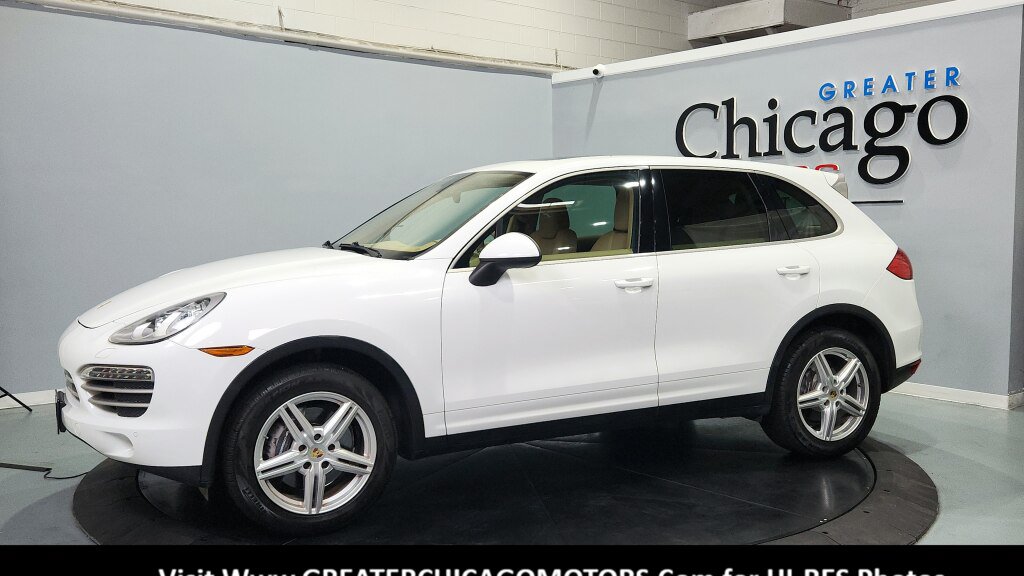 Used 2014 Porsche Cayenne Platinum Edition AWD/4WD image 6