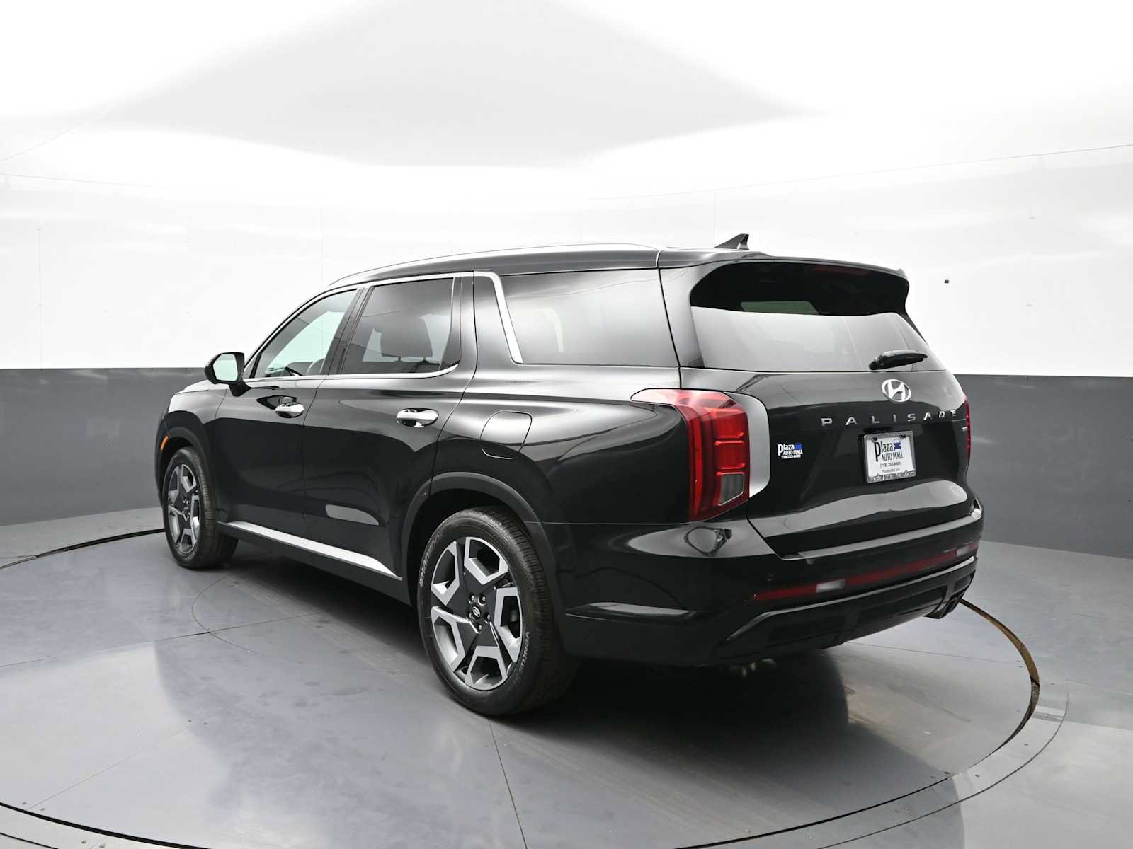 Certified 2023 Hyundai Palisade SEL w/ Cargo Package AWD/4WD image 7