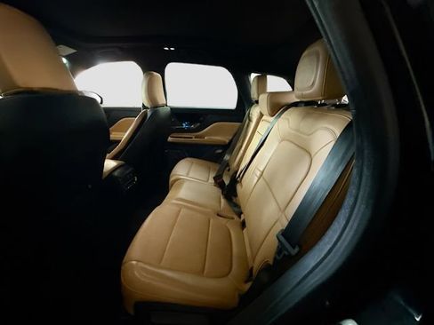 Used 2021 Lincoln Corsair Reserve w/ Equipment Group 201A image 26