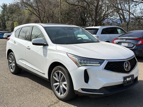 Used 2023 Acura RDX AWD w/ Technology Package image 3