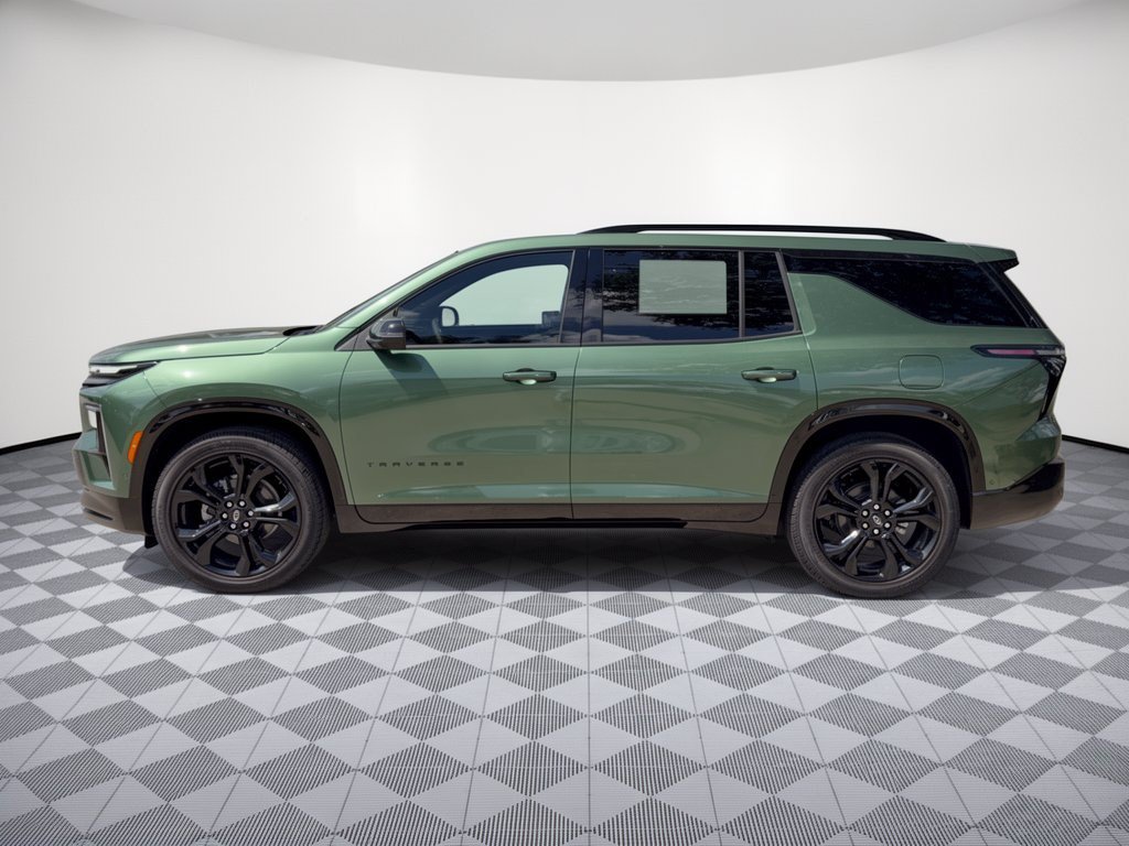New 2027 Chevrolet Traverse RS w/ LPO, Floor Liner Package FWD image 2