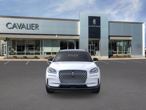 Used 2025 Lincoln Corsair Premiere w/ Equipment Group 101A image 6