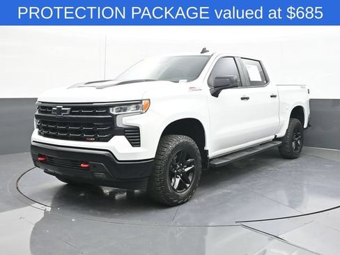 Used 2023 Chevrolet Silverado 1500 LT Trail Boss w/ Protection Package AWD/4WD image 4