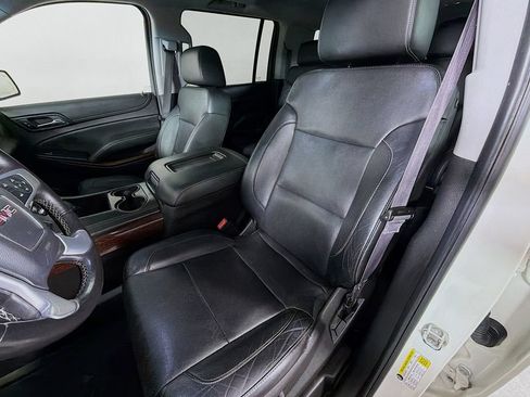Used 2015 GMC Yukon XL SLT w/ Open Road Package AWD/4WD image 12