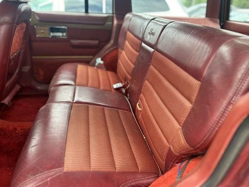Used 1986 Jeep Wagoneer Limited image 20