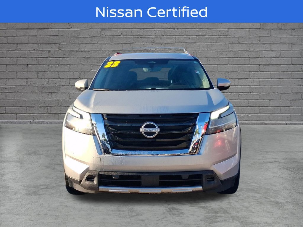 Certified 2023 Nissan Pathfinder SL FWD image 2