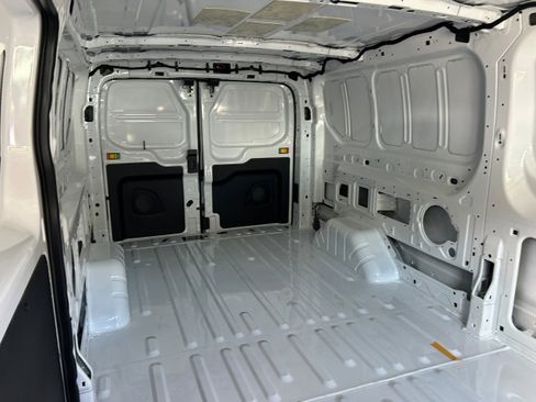 New 2026 Ford Transit 250 Low Roof AWD image 26