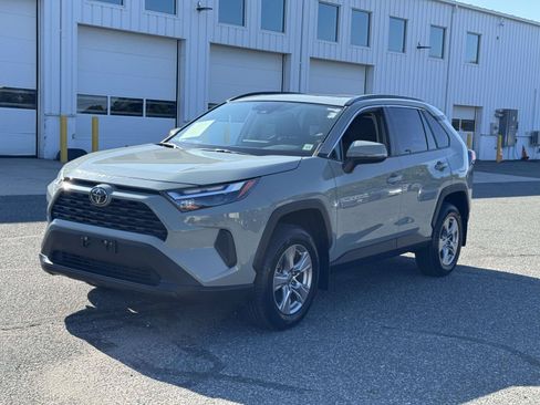 Used 2023 Toyota RAV4 XLE w/ Convenience Package AWD/4WD image 1