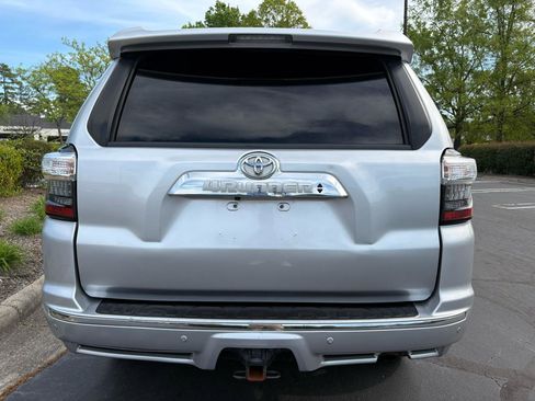 Used 2018 Toyota 4Runner Limited image 8