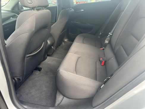 Used 2022 Chevrolet Malibu LS image 10