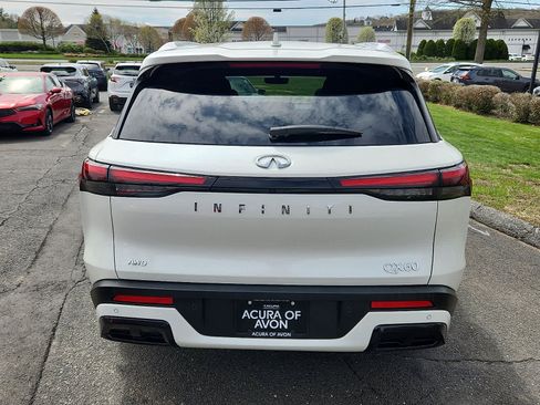 Used 2025 INFINITI QX60 Luxe AWD/4WD image 6