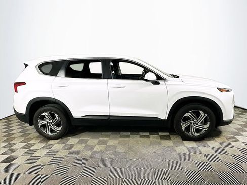 Used 2023 Hyundai Santa Fe SE image 2