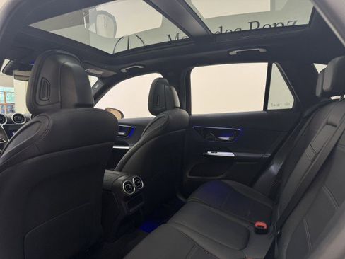 Certified 2025 Mercedes-Benz GLC 300 image 13