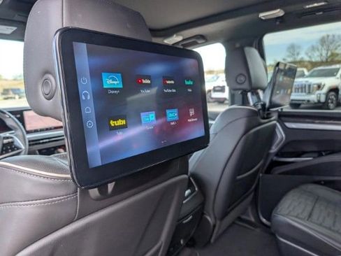 Certified 2026 Cadillac Escalade V w/ LPO, ONYX Package AWD/4WD image 3