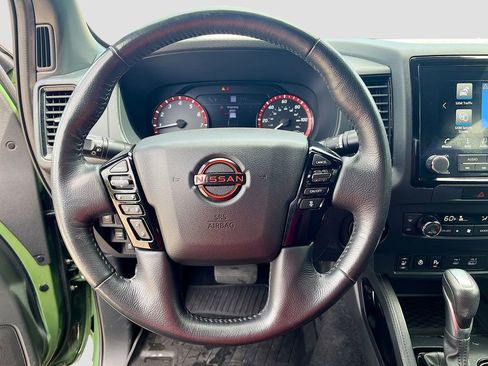 Used 2022 Nissan Frontier PRO-4X w/ Pro-4X Premium Package AWD/4WD image 11