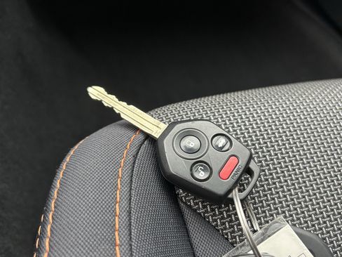 Used 2018 Subaru Crosstrek 2.0i Premium image 27