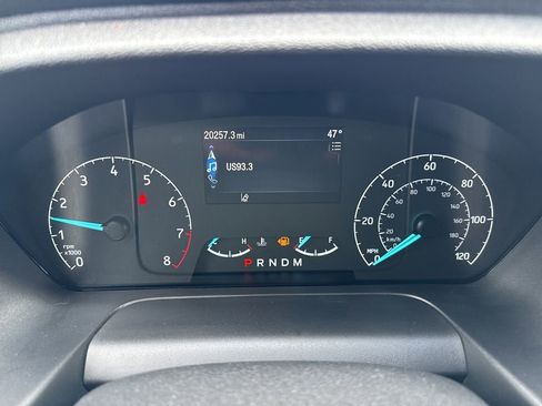 Used 2025 Ford Transit 350 XLT RWD image 11