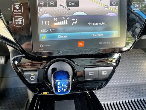 Used 2021 Toyota Prius Limited FWD image 25